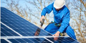 Installation Maintenance Panneaux Solaires Photovoltaïques à Aunac